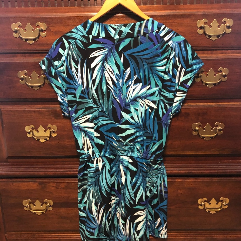 Cute Romper - Picture 2 of 4